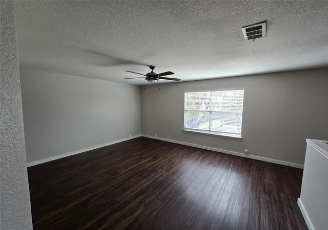 Photo 4 of Sale Pending at 1429 Trading Post Dr, Fort Worth, TX 76131 | MLS# 21197247 | Listing updated on 2026-08-29