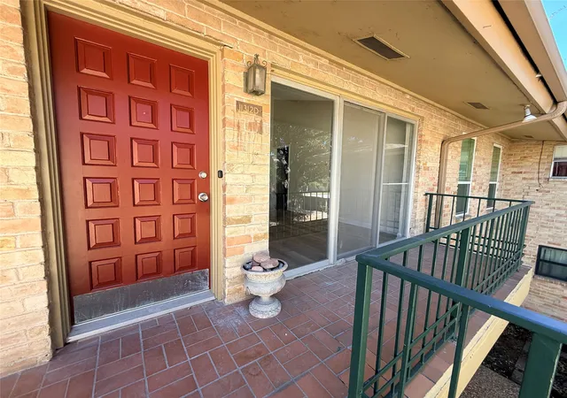Photo 2 of Condo for sale at 11312 Park Central Pl #D, Dallas, TX 75230 | MLS# 21209973 | Listing updated on 2026-08-28