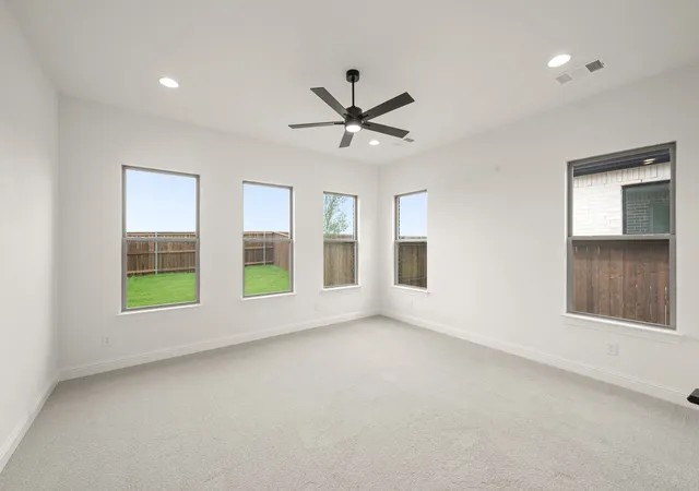Photo 3 of Single family home for sale at 1845 Rough Ridge Trl, Midlothian, TX 76065 | MLS# 21209992 | Listing updated on 2026-09-01