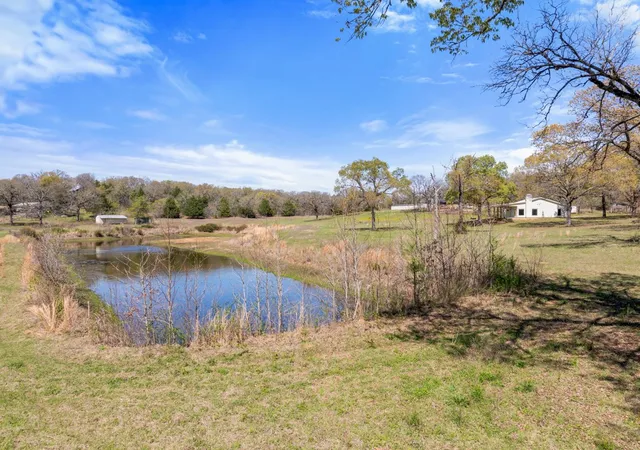 5th image of 23326 Cr 448, Lindale, TX 75771 | MLS# 21210125