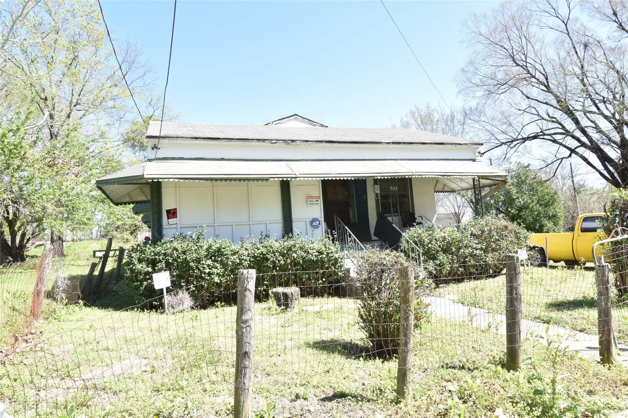 Photo 1 of Sale Pending at 917 Pickett St, Shreveport, LA 71101 | MLS# 21206944 | Listing updated on 2026-10-21