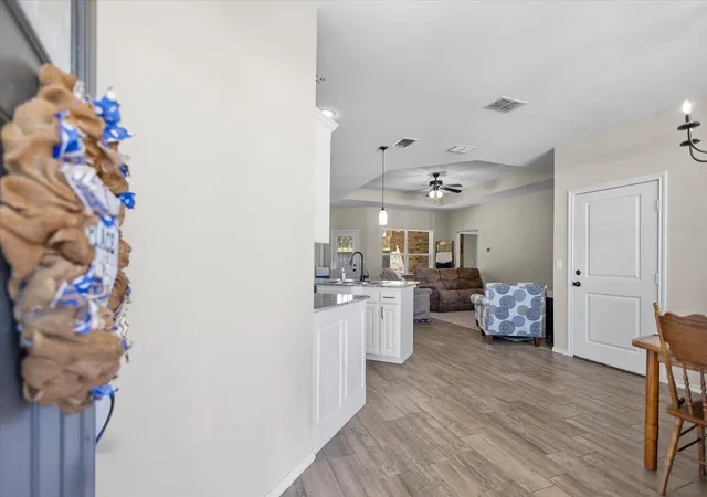 Photo 4 of Single family home for sale at 307 Mission Crest Cir, Lindale, TX 75771 | MLS# 21210162 | Listing updated on 2026-08-18