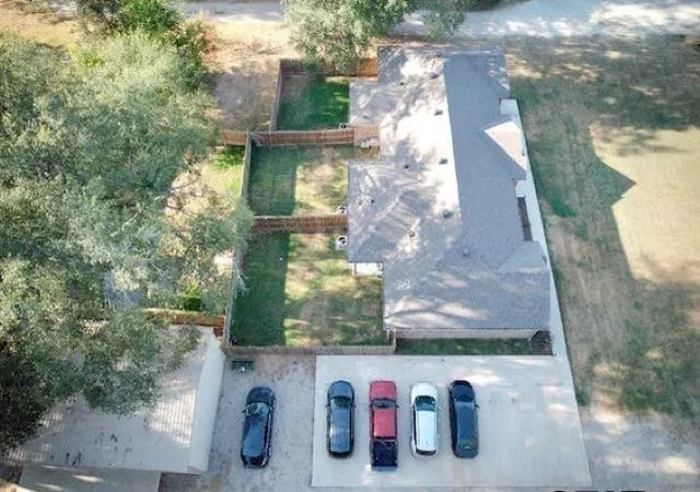 Photo 3 of Multi family home for sale at 20333 Farm Market Road 2493, Bullard, TX 75757 | MLS# 21210175 | Listing updated on 2026-08-24