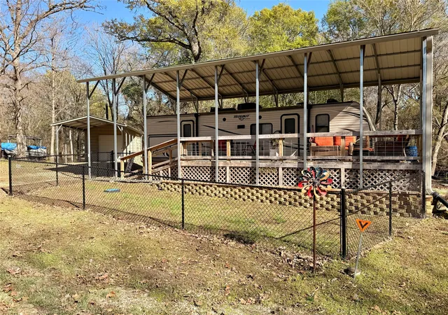 Homes for sale in Yantis, TX | 6435 Fm 17 #605, Yantis, TX 75497 | MLS# 21203007