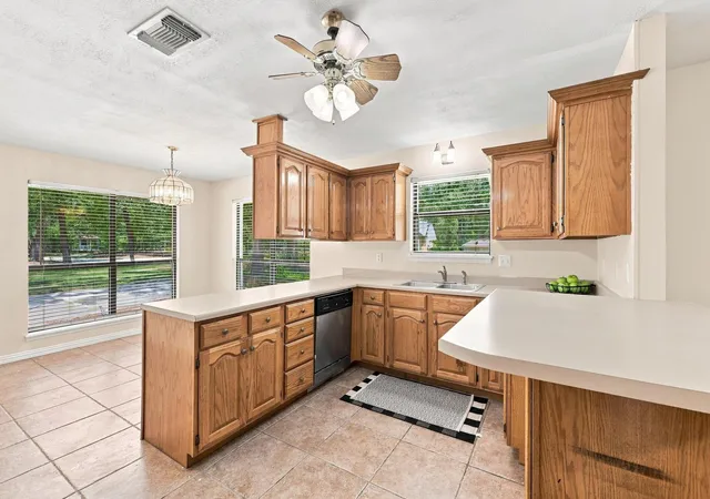 Photo 4 of Single family home for sale at 225 Red Oak Ln, Powderly, TX 75473 | MLS# 21179791 | Listing updated on 2026-08-28