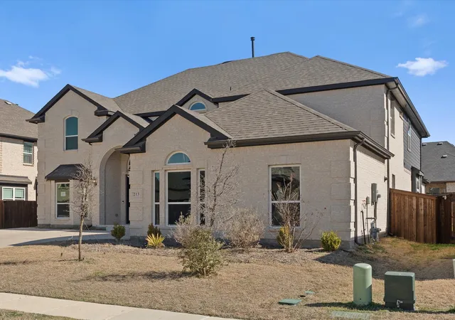 Homes for sale in Anna, TX | 213 Winding Creek Ln, Anna, TX 75409 | MLS# 21210079