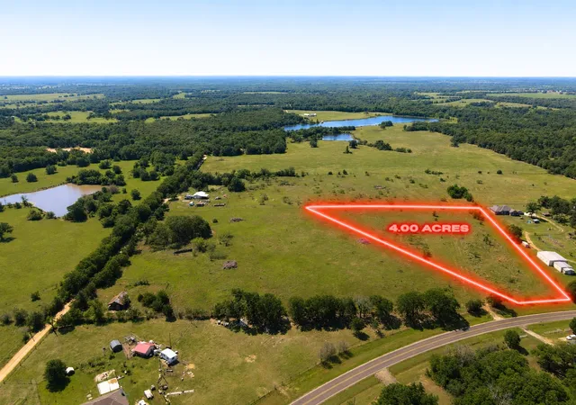 Homes for sale in Kerens, TX | 5004 Se County Road 4090, Kerens, TX 75144 | MLS# 21192848