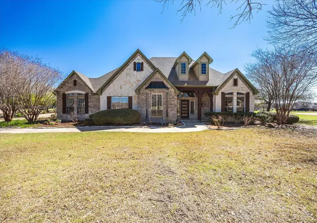 Homes for sale in Rockwall, TX | 107 Harvest Ridge Cvs, Rockwall, TX 75032 | MLS# 21208219