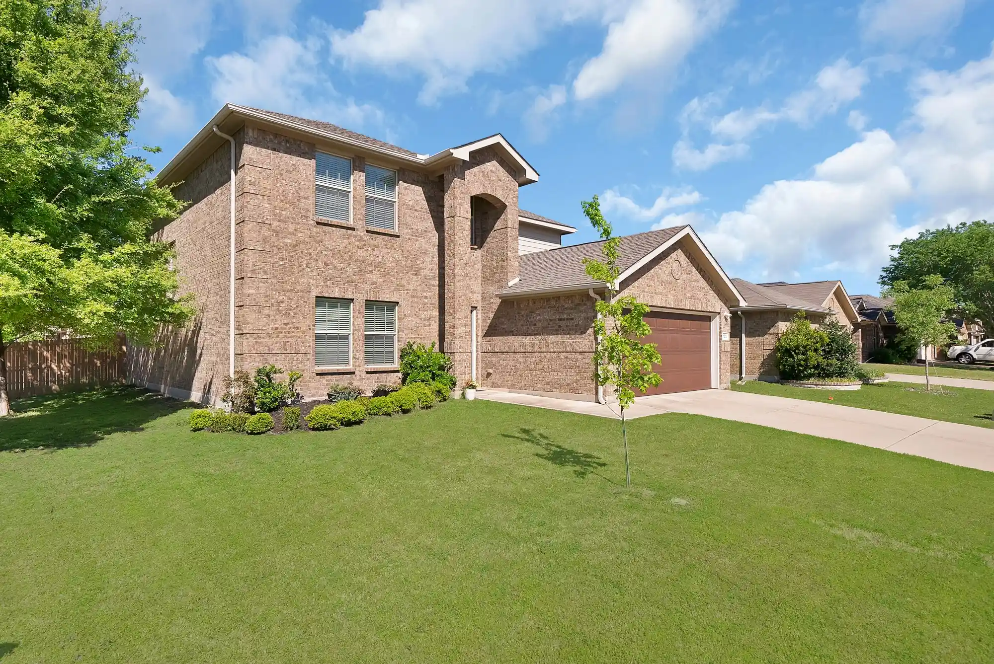 Photo 1 of Single family home for sale at 5212 Bluewater Dr, Frisco, TX 75036 | MLS# 21209894 | Listing updated on 2026-10-27