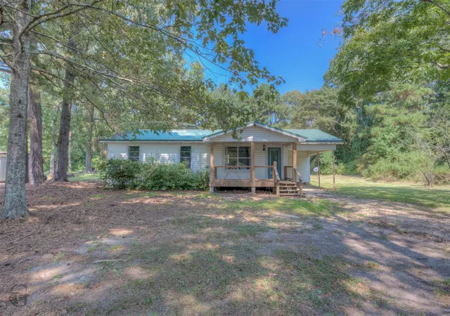 1st image of 1054 Frontage Rd, Minden, LA 71055 | MLS# 21210724