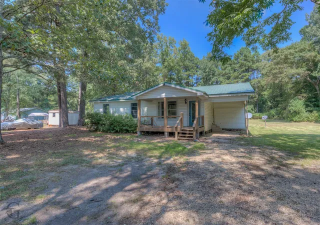 2nd image of 1054 Frontage Rd, Minden, LA 71055 | MLS# 21210724
