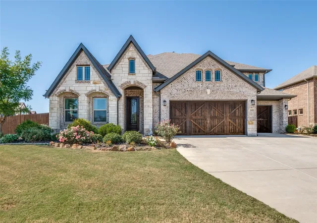 Photo 1 of Sale Pending at 2601 Gavin Dr, Mansfield, TX 76063 | MLS# 21210662 | Listing updated on 2026-07-24