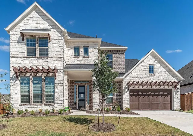 Photo 1 of Single family home for sale at 1902 Sicilia Ct, Rockwall, TX 75032 | MLS# 21209476 | Listing updated on 2026-09-30