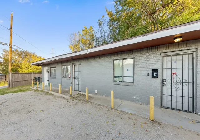 Photo 1 of Sale Pending at 3332 Rutledge St, Dallas, TX 75215 | MLS# 21210884 | Listing updated on 2026-07-13