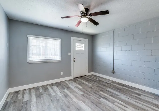 Photo 3 of Sale Pending at 3332 Rutledge St, Dallas, TX 75215 | MLS# 21210884 | Listing updated on 2026-07-13