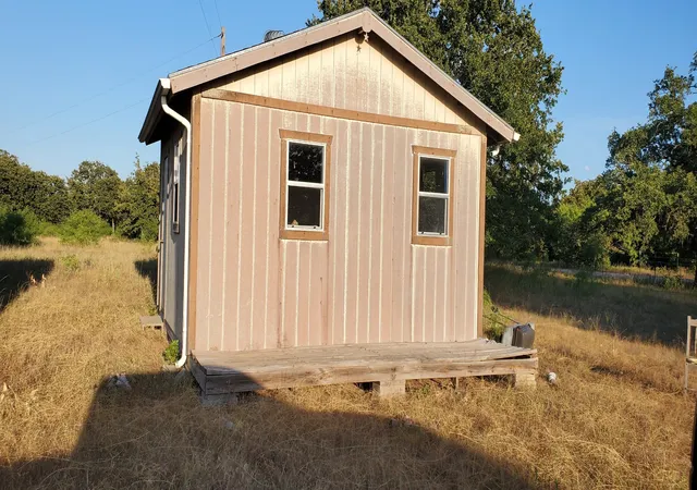 6th image of 956 Cr 1990, Chico, TX 76431 | MLS# 21211270