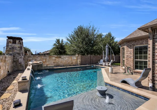 2nd image of 129 Micco Ln, Rockwall, TX 75087 | MLS# 21211333