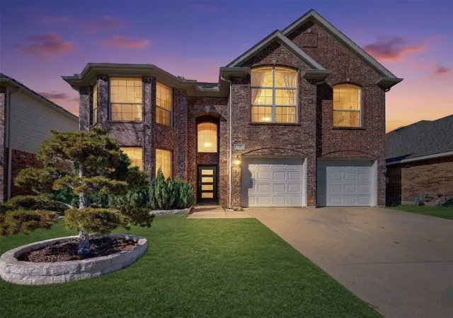 Photo 1 of Single family home for sale at 4541 Indian Rock Dr, Fort Worth, TX 76244 | MLS# 21210468 | Listing updated on 2026-08-31