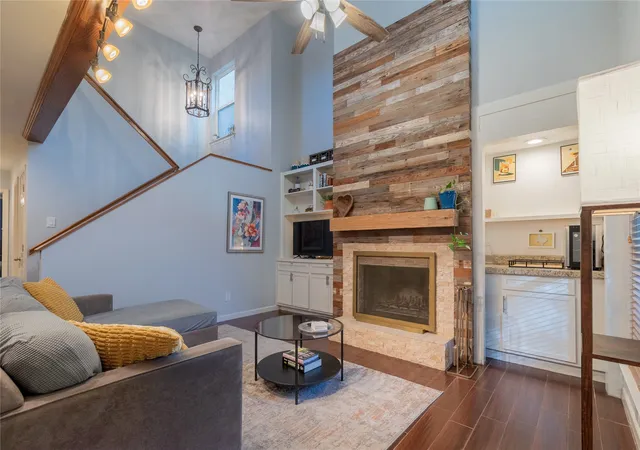 Photo 3 of Single family home for sale at 12206 Wightman Pl, Dallas, TX 75243 | MLS# 21208684 | Listing updated on 2026-10-07