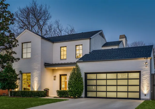 Photo 2 of Single family home for sale at 9562 Lakemont Dr, Dallas, TX 75220 | MLS# 21200675 | Listing updated on 2026-08-23