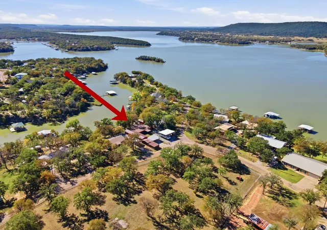 Photo 2 of Manufactured home for sale at 302 Kennon Cir, Palo Pinto, TX 76484 | MLS# 21211729 | Listing updated on 2026-09-01