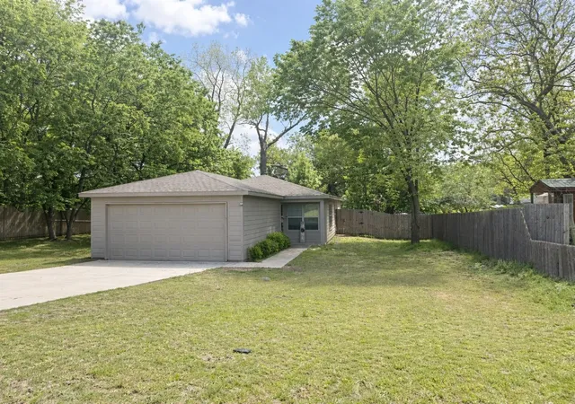 Homes for sale in Denison, TX | 2820 W Washington St, Denison, TX 75020 | MLS# 21210520