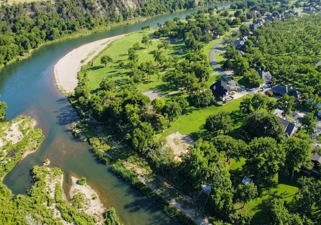 1st image of 8820 Ravenswood Rd, Granbury, TX 76049 | MLS# 21205682
