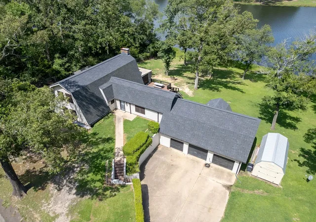 Photo 2 of Single family home for sale at 364 Private Road 6602, Mineola, TX 75773 | MLS# 21211854 | Listing updated on 2026-09-02