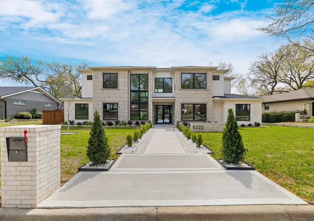 Photo 2 of Mansion for sale at 8222 San Leandro Dr, Dallas, TX 75218 | MLS# 21212005 | Listing updated on 2026-08-17
