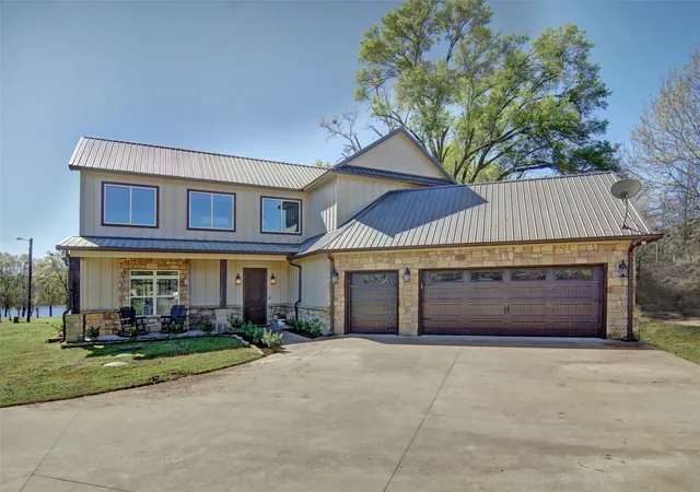 Photo 2 of Single family home for sale at 181 County Road 1505, Alba, TX 75410 | MLS# 21211835 | Listing updated on 2026-09-23