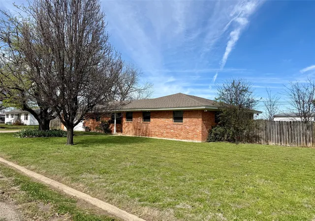Homes for sale in Whitney, TX | 505 S San Jacinto St, Whitney, TX 76692 | MLS# 21212340