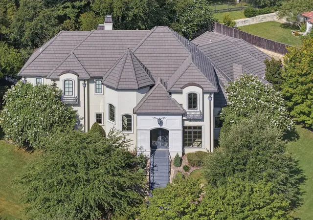 Photo 2 of Mansion for sale at 7001 Oakmont Ter, Fort Worth, TX 76132 | MLS# 21187745 | Listing updated on 2026-08-31