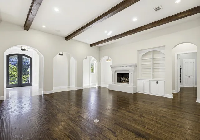 Photo 4 of Single family home for sale at 7001 Oakmont Ter, Fort Worth, TX 76132 | MLS# 21187745 | Listing updated on 2026-08-31