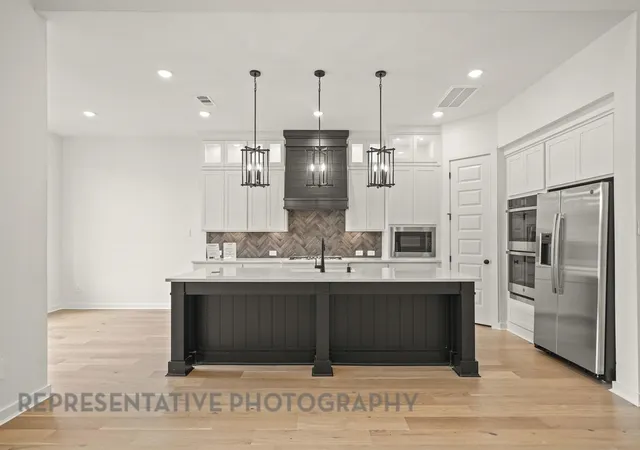 Photo 2 of Sale Pending at 717 Bridle Path Pkwy, Aubrey, TX 76227 | MLS# 21212342 | Listing updated on 2026-07-06