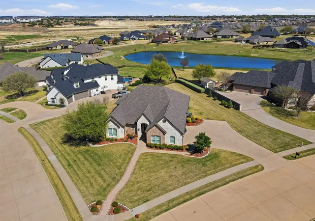 Photo 2 of Sale Pending at 2262 Cedar Grove Dr, Cleburne, TX 76033 | MLS# 21211201 | Listing updated on 2026-07-09