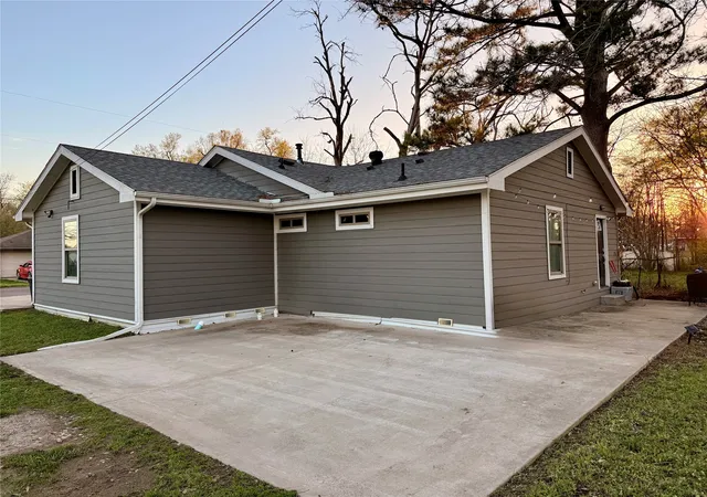 Homes for sale in Sulphur Springs, TX | 510 Woodlawn St, Sulphur Springs, TX 75482 | MLS# 21199536