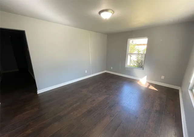 Photo 4 of Single family home for sale at 2924 Harp St, Shreveport, LA 71103 | MLS# 21207799 | Listing updated on 2026-08-24
