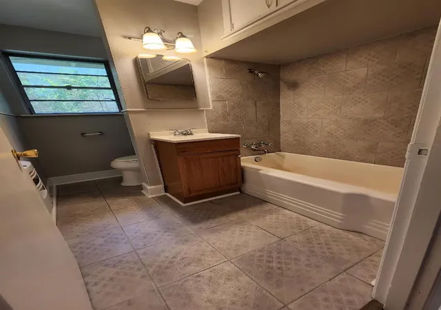 Photo 2 of Single family home for sale at 3832 Claiborne Ave, Shreveport, LA 71109 | MLS# 21207795 | Listing updated on 2026-08-24