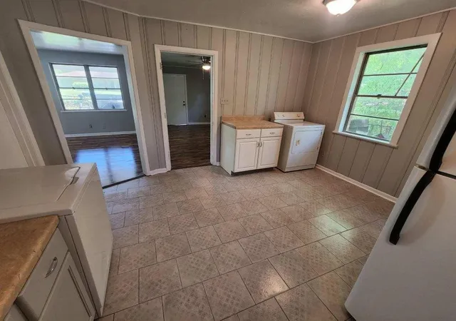 Photo 4 of Single family home for sale at 3832 Claiborne Ave, Shreveport, LA 71109 | MLS# 21207795 | Listing updated on 2026-08-24