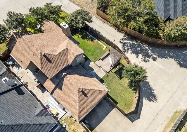 Photo 4 of Single family home for sale at 2329 Baretta Dr, Mesquite, TX 75181 | MLS# 21212217 | Listing updated on 2026-09-20