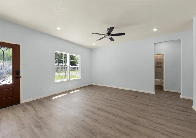 Homes for sale in Bellmead, TX | 211 Lopez St, Bellmead, TX 76705 | MLS# 21187810