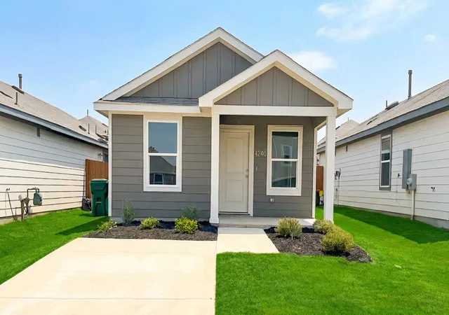 Photo 1 of Single family home for sale at 4240 Tafoya Ln, Crandall, TX 75114 | MLS# 21213048 | Listing updated on 2026-09-18