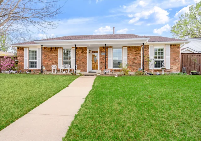Photo 1 of Single family home for sale at 1813 Dodge Trl, Grand Prairie, TX 75052 | MLS# 21209860 | Listing updated on 2026-08-14