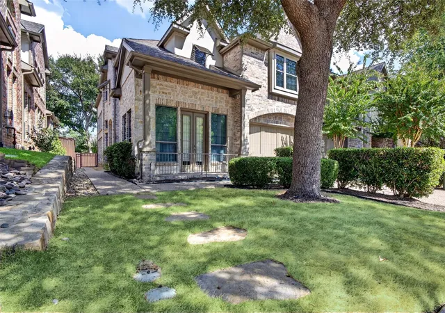 Photo 2 of Townhouse for sale at 2388 Greymoore Dr, Frisco, TX 75034 | MLS# 21202861 | Listing updated on 2026-10-06