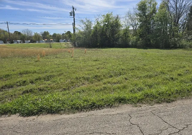 Photo 1 of Land for sale at Lot 36 Loon Bay Dr, Gun Barrel City, TX 75156 | MLS# 21213206 | Listing updated on 2026-08-17