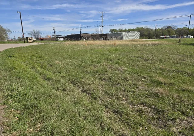 Photo 3 of Land for sale at Lot 36 Loon Bay Dr, Gun Barrel City, TX 75156 | MLS# 21213206 | Listing updated on 2026-08-17