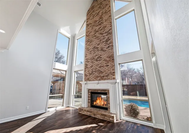 1st image of 4705 Villa Vera Dr, Arlington, TX 76017 | MLS# 21203598