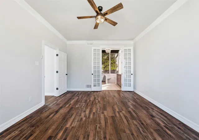 3rd image of 4705 Villa Vera Dr, Arlington, TX 76017 | MLS# 21203598
