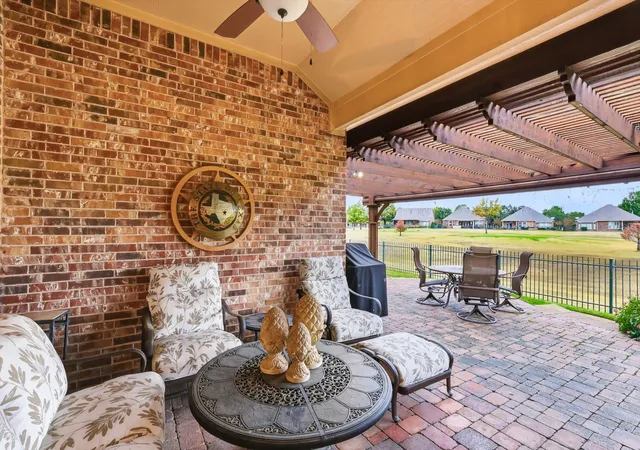 3rd image of 7254 Bay Hill Dr, Frisco, TX 75036 | MLS# 21212345
