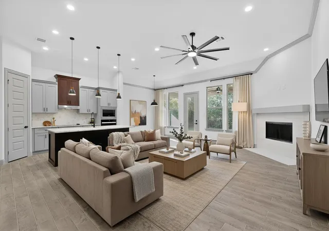 Photo 4 of Single family home for sale at 108 Palomita Circle, Athens, TX 75751 | MLS# 21210677 | Listing updated on 2026-10-06